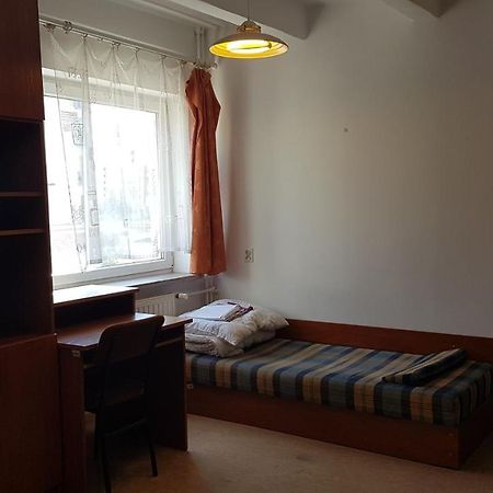 Dom Studencki Nr 11 Gdansk Brzezno Pansiyon Dış mekan fotoğraf